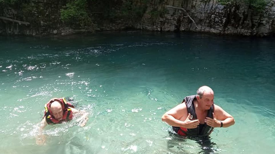 Το ράφτινγκ του Κώστα Καραμανλή στον Βοϊδομάτη