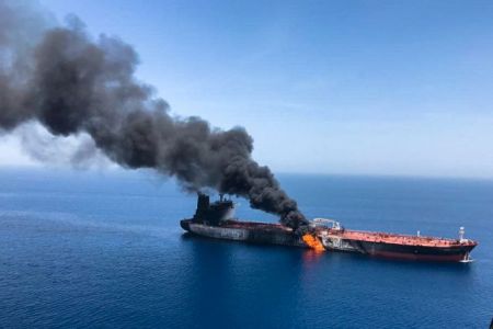 Το Ιράν αρνείται κάθε ευθύνη για τις επιθέσεις στα δύο τάνκερ στον κόλπο Ομάν