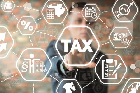 Δεσμεύσεις για αλλαγές στη φορολογία των επιχειρήσεων