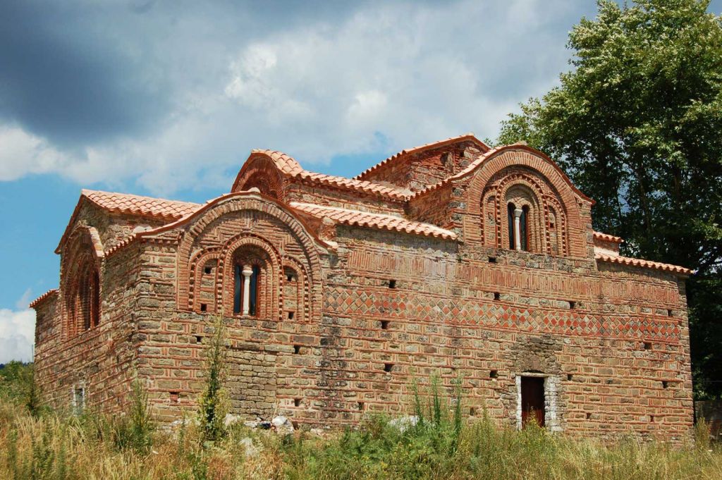 Κόκκινη Εκκλησιά, το Βασιλομονάστηρο των Τζουμέρκων