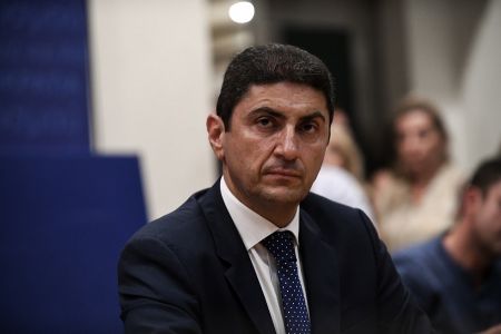 Αυγενάκης : Tο μπάσκετ αυτήν τη στιγμή έχει πέσει πολύ χαμηλά