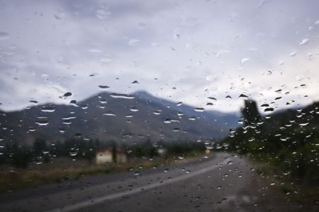 Κακοκαιρία : Βροχές και καταιγίδες