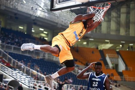 Basketball Champions League : Στην καλύτερη πεντάδα ο Λάνγκφορντ