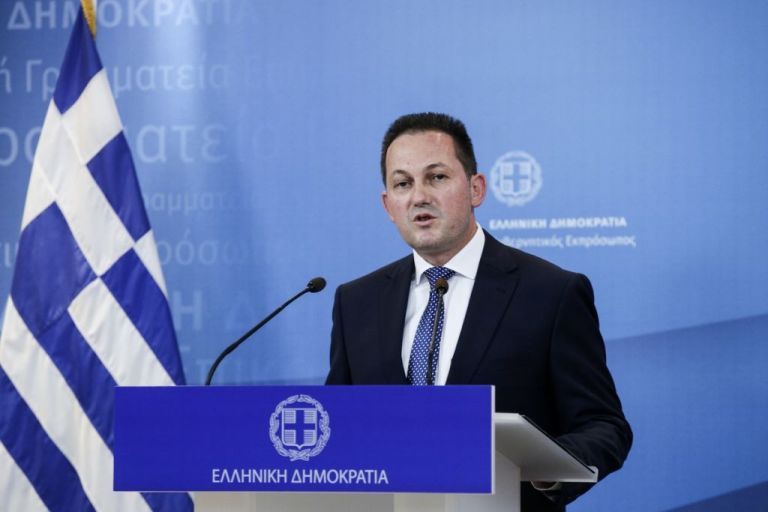 Πέτσας για προσφυγικό :  Ετσι θα γίνει η κατανομή στη ενδοχώρα