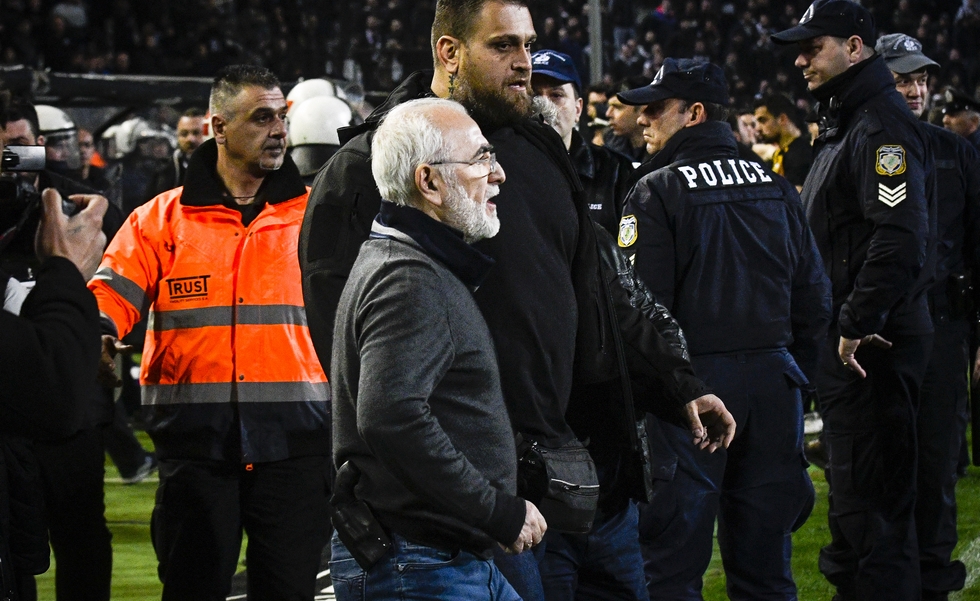 Απίστευτο : Τέταρτη αναβολή για την εισβολή του ένοπλου Σαββίδη στο ΠΑΟΚ-ΑΕΚ