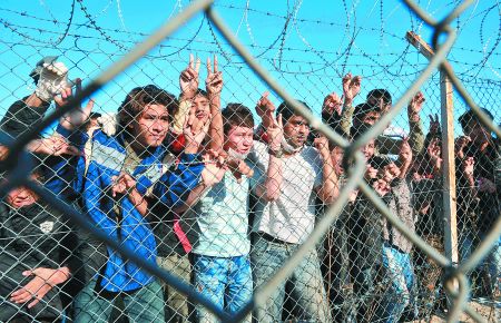 Έρευνα: Για τους μετανάστες η Ελλάδα δεν είναι παρά ένας ενδιάμεσος σταθμός