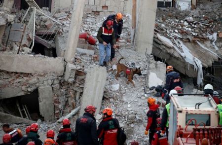 Σεισμός στην Τουρκία: Μειώνονται οι ελπίδες για επιζώντες – 38 νεκροί, πάνω από 1.600 τραυματίες