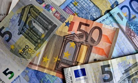 Προϋπολογισμός 2019: Πάνω από 600 εκατ. ευρώ το υπερπλεόνασμα