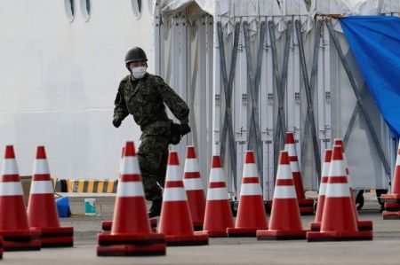 Κορωνοϊός: Αυξάνεται ο αριθμός των νεκρών, πάνω από 30.000 τα κρούσματα