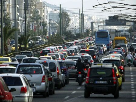 Καμπανάκι για ανασφάλιστα οχήματα – Ειδικό μηχανισμό μελετά το ΥΠΟΙΚ