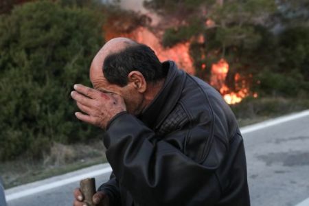 Ακούστε τους νησιώτες – όχι άλλες «αποθήκες ψυχών» στα νησιά