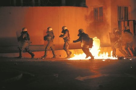 Εμφύλιος στην ΕΛ.ΑΣ. για τα επεισόδια στα νησιά