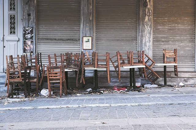 Ο ιός και η «αστική κοινωνία»