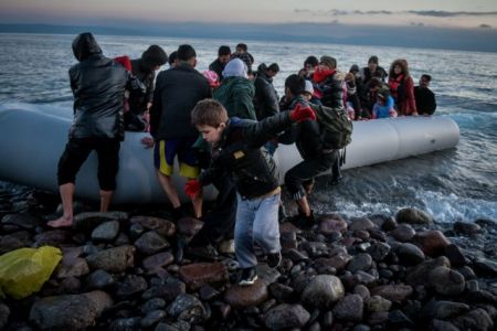 Απέναντι από τη Λέσβο συγκεντρώνει τους μετανάστες η Τουρκία μετά την καραντίνα