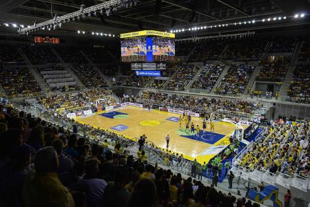 Βλέπει μετακόμιση στα Κανάρια Νησιά η ACB