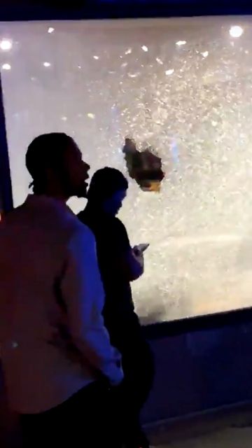 Βίντεο – Μινεάπολη: Οι πρώτες στιγμές μετά την επίθεση με πυροβολισμούς