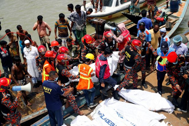 Μπανγκλαντές – Ντάκα: Στους 30 οι  νεκροί από το ναυάγιο πορθμείου