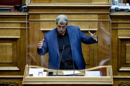 Βουλή: «Οχι» στην άρση ασυλίας Πολάκη – Το σόου του πρώην υπουργού