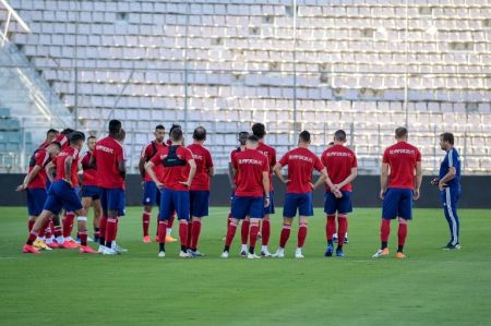 Ολυμπιακός: Προπόνηση στο Καραϊσκάκη, ανεβάζει στροφές ο Σα