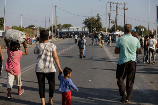 Μηταράκης: Πάνω από 5.000 στον Καρά Τεπέ – 135 με κορωνοϊό