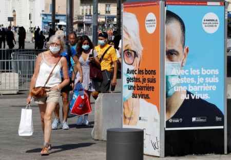 Γαλλία: Πάνω από 11.000 κρούσματα και 27 νεκροί σε 24 ώρες