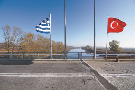 Το κλειδί της αποκλιμάκωσης βρίσκεται στην Αθήνα και στην Αγκυρα