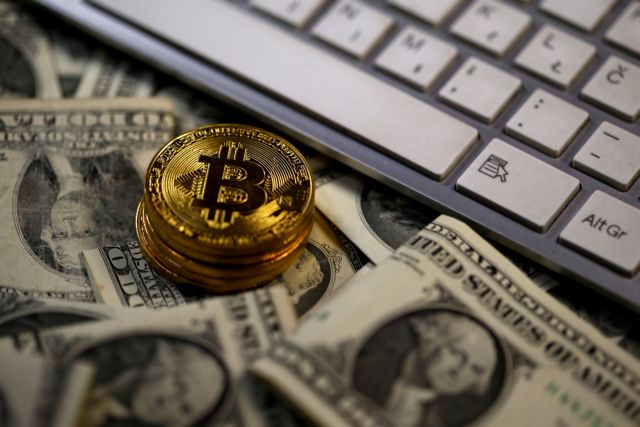 Στις 19.000 δολάρια η τιμή του bitcoin για πρώτη φορά σε 3 χρόνια