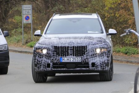 BMW X7 2022: Με νέο βλέμμα