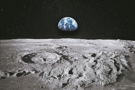 Η «υδάτινη» Σελήνη