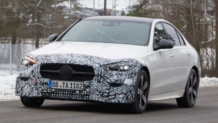 Mercedes-Benz C-Class 2021: Κοσμογονία εκ των έσω