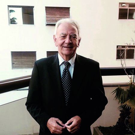 Θεοφάνης Κωνσταντινίδης: «Ο Μπολσονάρου υποτιμά επικίνδυνα τον κορωνοϊό»