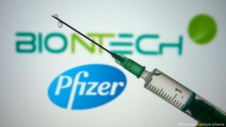 Εμβόλιο Pfizer/BioNTech : Eπιπλέον 300 εκατ. δόσεις εξασφάλισε η Κομισιόν