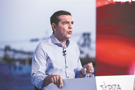 Με στόχο τη συσπείρωση, ο ΣΥΡΙΖΑ «κοιτάζει» προς τις εκλογές