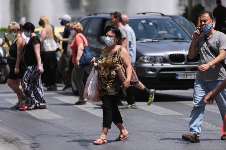 Κορωνοϊός: Ανησυχία για την εξάπλωση της μετάλλαξης Δέλτα – Τι μας περιμένει τον Αύγουστο