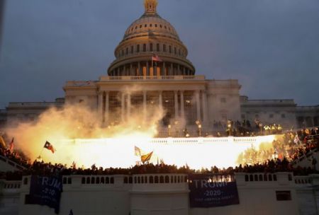 Στο μικροσκόπιο οι ευθύνες για την εισβολή στο Καπιτώλιο