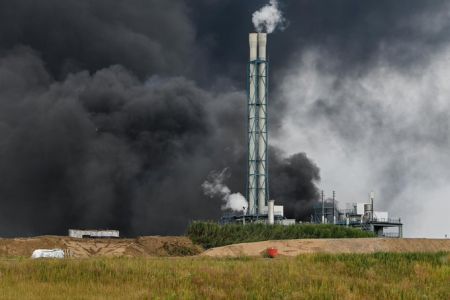 Γερμανία: Δύο νεκροί, πέντε αγνοούμενοι και 31 τραυματίες μετά την έκρηξη σε εργοστάσιο