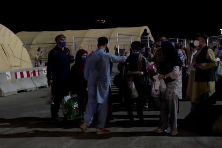 Αφγανιστάν – Χάους συνέχεια στο αεροδρόμιο  – Στο «κόκκινο» οι διπλωματικές διεργασίες