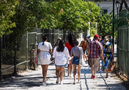 Κοροναϊός – Πού εντοπίζονται τα 2.286 κρούσματα – Δείτε αναλυτικά τον χάρτη της διασποράς