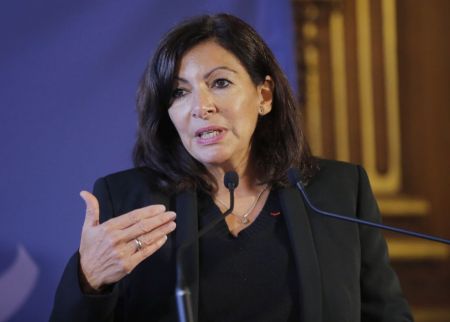 Γαλλία – Υποψήφια για την προεδρία η δήμαρχος Παρισιού Αν Ινταλγκό