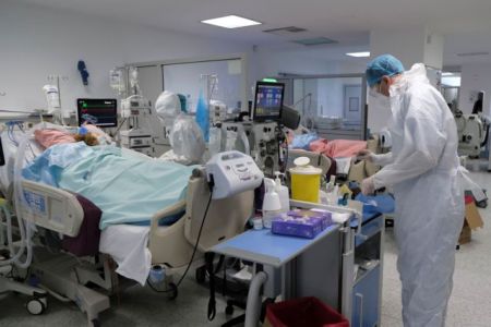 Κορωνοϊός – Ανεμβολίαστοι έως 98% οι νοσηλευόμενοι στη Θεσσαλονίκη