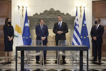 Μητσοτάκης – Δεν μπορεί να γίνει αποδεκτή καμία λύση δύο κρατών