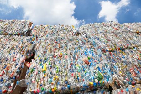 «Μετεξεταστέα» στην ανακύκλωση πλαστικών η Ελλάδα – Πόσα ανακυκλώσαμε