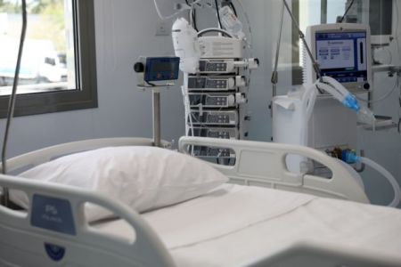 Κορωνοϊός – «Επιστρατεύονται» πέντε ιδιωτικές κλινικές σε Θεσσαλονίκη και Θεσσαλία
