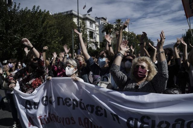 ΔΟΕ – Μηνυτήρια αναφορά κατά παντός υπευθύνου στο Υπουργείο Παιδείας για την αξιολόγηση