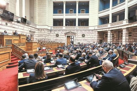 Αναβάθμιση του νομοθετικούρόλου της «γαλάζιας» ΚΟ