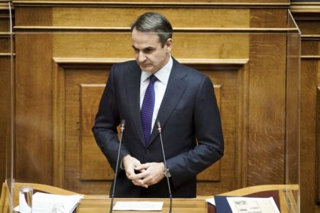 Ομιλία Μητσοτάκη στη Βουλή για τους υποχρεωτικούς εμβολιασμούς των 60αρηδων