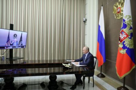 Ρωσία – Πρόταση για νέες συνομιλίες Πούτιν και Μπάιντεν – Στο επίκεντρο η Ουκρανία