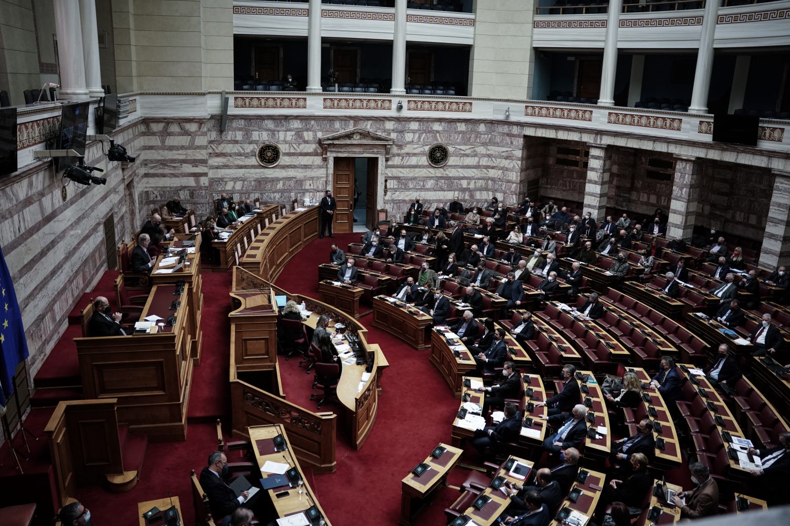 Πρόταση δυσπιστίας: Η ώρα των πολιτικών αρχηγών