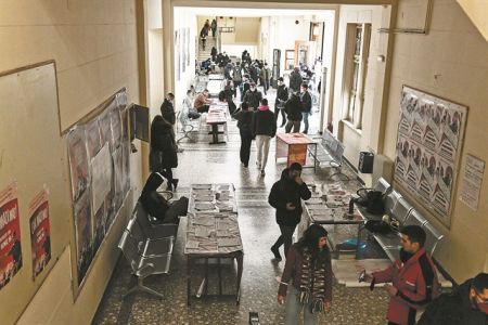 Τι κρύβεται πίσω από την επίθεση στην ΑΣΟΕΕ