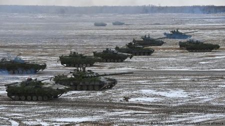 Ρωσία: Καμία εισβολή στην Ουκρανία δεν υπάρχει και δεν σχεδιάζεται